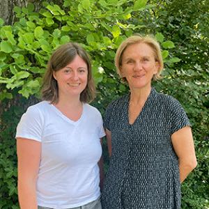 Elisabeth Hartmuth und Dr. Gudula Ostrop